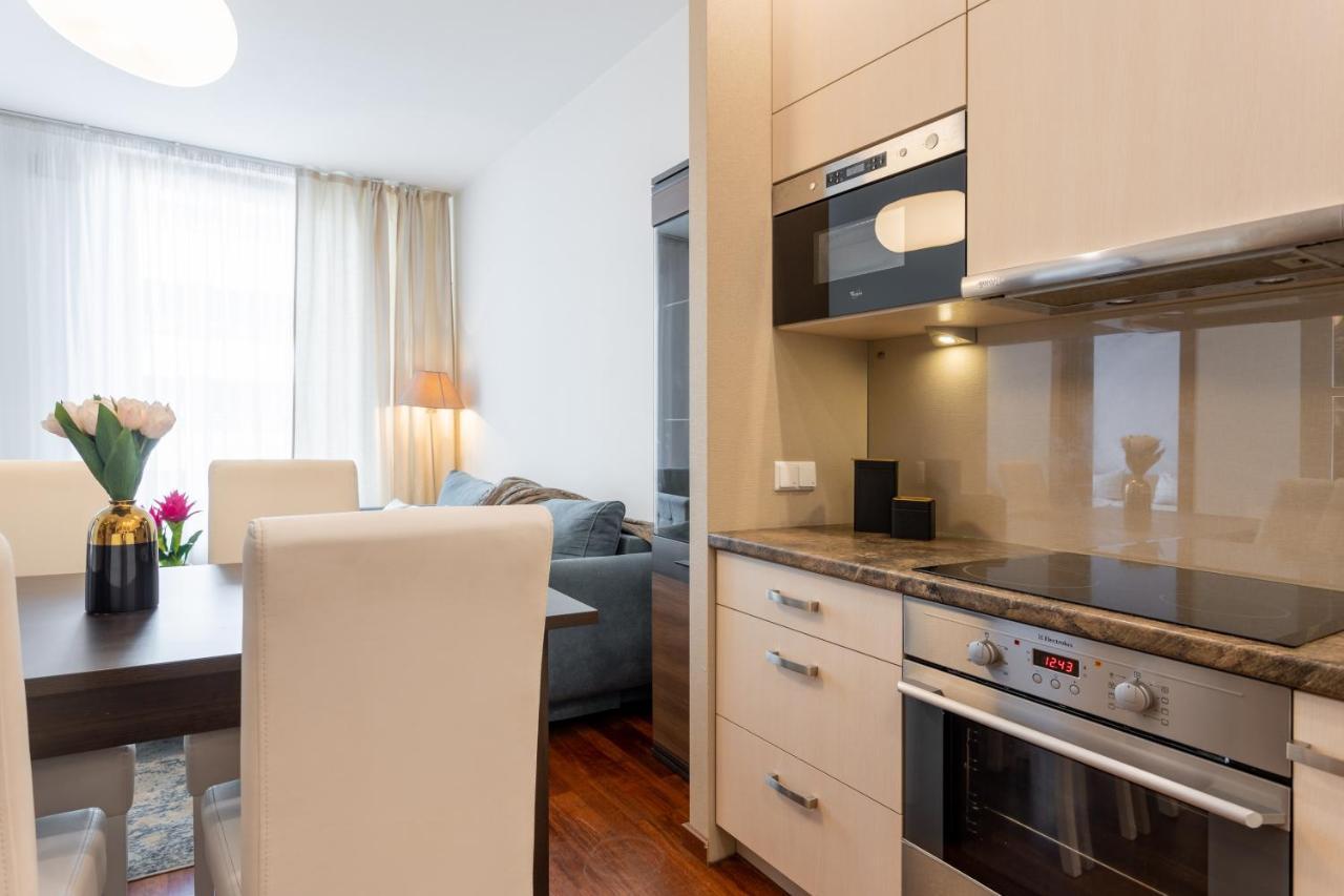 Golden Apartments Warsaw - Bright And Stylish Apartment -City Center - Stawki Varsóvia Exterior foto